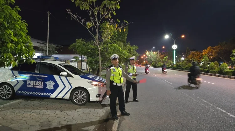 Patroli Blue Light Tekan Balap Liar di Pontianak