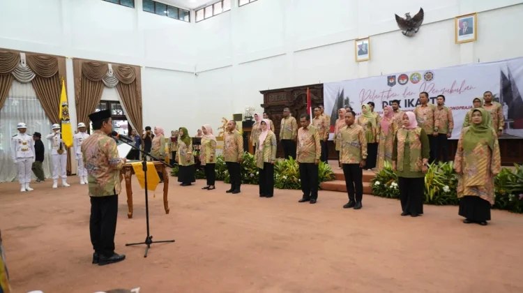 Iwan Amriady Pimpin IKAPTK Pontianak