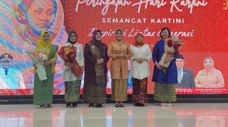 Bupati Sujiwo: Kartini Masa Kini Harus Maju tanpa Tinggalkan Jati Diri