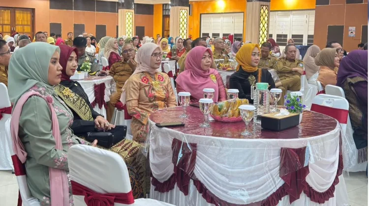 Bupati Sujiwo: Kartini Masa Kini Harus Maju tanpa Tinggalkan Jati Diri