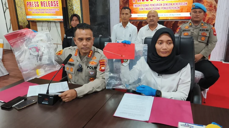 Pecatan Anggota Polri Aniaya Pria di Warkop Pontianak