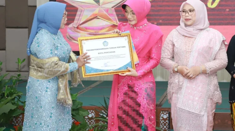 TP PKK Pontianak Raih Juara I Monev 10 Program Pokok PKK