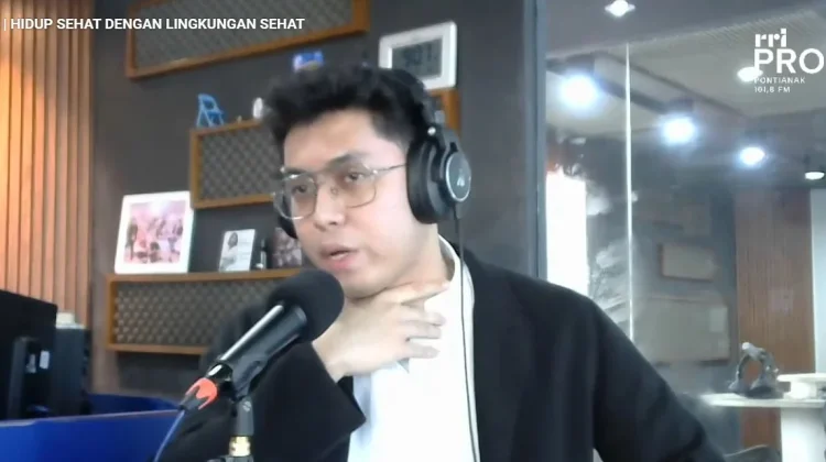 Mitos atau Fakta, Kebanyakan Minum Es dapat Menyebabkan Sakit Radang Tenggorokan?