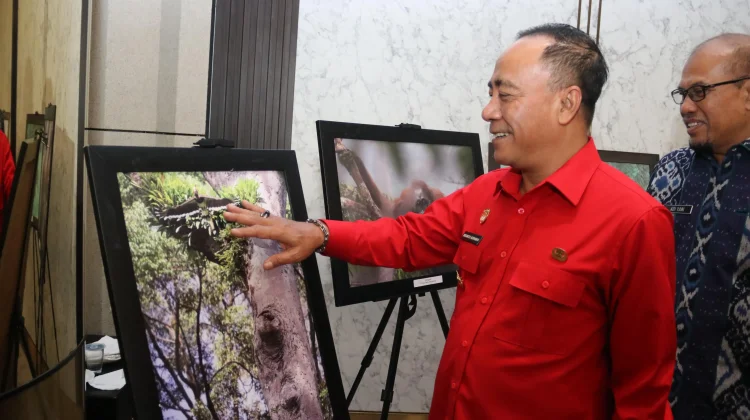 Hari Bumi, Krisantus Soroti Potensi dan Ancaman Hutan