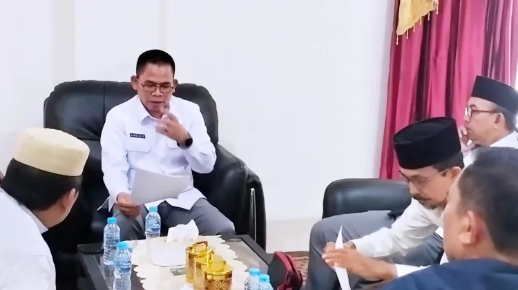 Kakanwil Kemenhaj Kalbar Tekankan Kepatuhan Pelaksanaan Dam