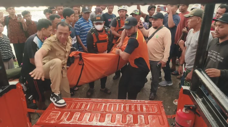 Korban Tenggelam di Sungai Sambas Kecil Ditemukan Meninggal Dunia