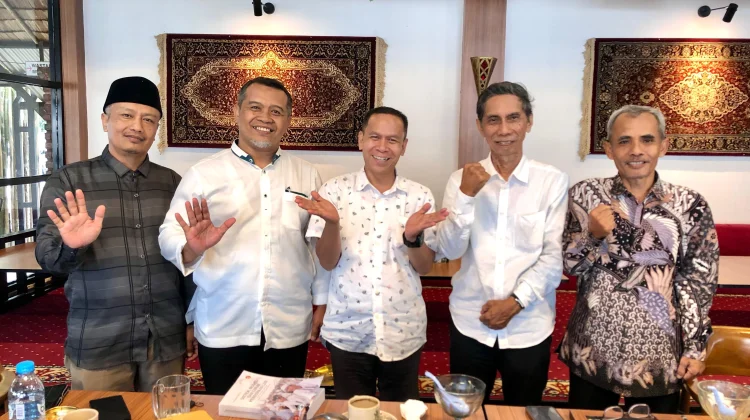 LDII Kalbar dan Dekan FTIK IAIN Pontianak Matangkan Rencana Bedah Buku