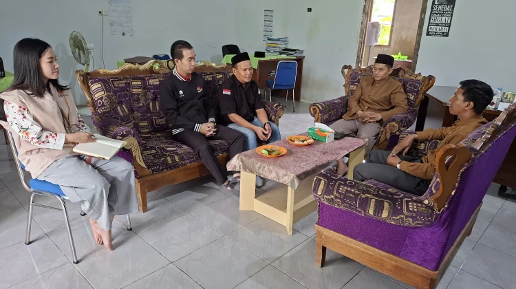 Bawaslu Kubu Raya Visit to Campus STIDAR Darul Ulum Bahas Kerja Sama