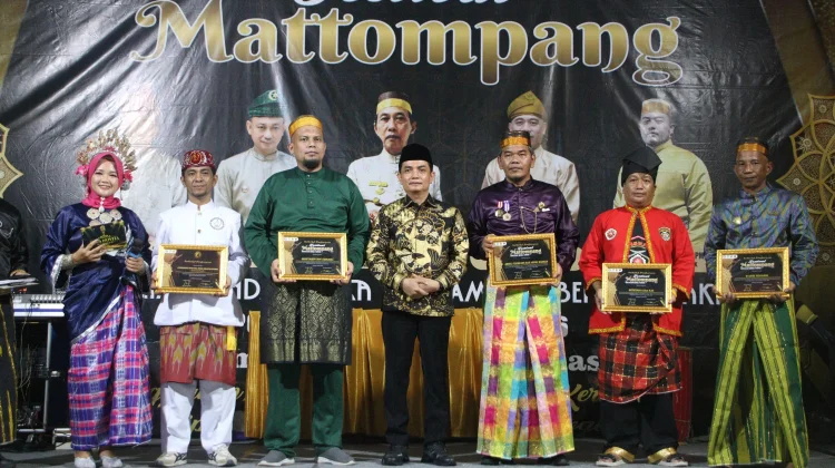 Festival Mattompang Perkaya Khazanah Budaya di Pontianak