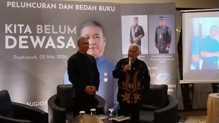 Akademisi Untan Nilai Buku Rico Refleksi Kedewasaan Sosial