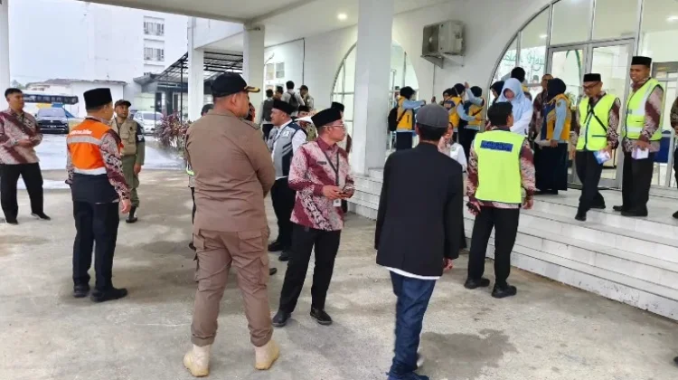 Kemenhaj Gladi Pemberangkatan Haji Kalbar 2026 Siap Layani Tamu Allah