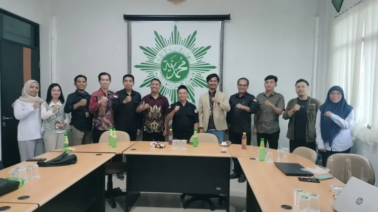Bawaslu Kubu Raya Kunjungan Konsolidasi Demokrasi dengan Pemuda Muhammadiyah