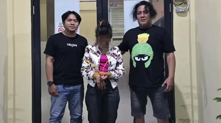 Seorang Perempuan Ditangkap Reskrim Polsek Pontianak Timur Atas Kasus Pencurian