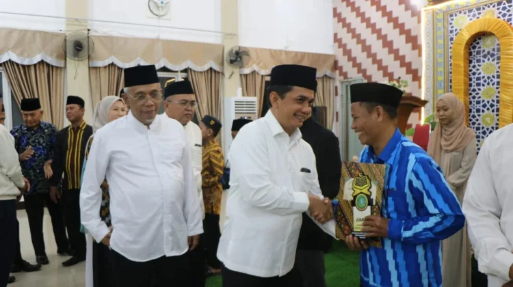 MTQ Kecamatan Tingkatkan Kualitas Qari-Qariah Pontianak