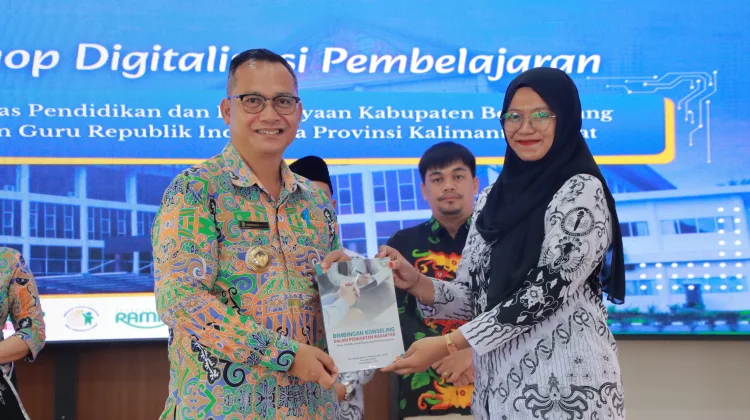 Bupati Bengkayang Resmi Buka Workshop Digitalisasi Pembelajaran