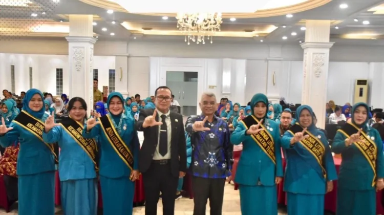 Istri Camat Se-Kubu Raya Dilantik Jadi Ketua TP PKK, Emban Sejumlah Peran Strategis