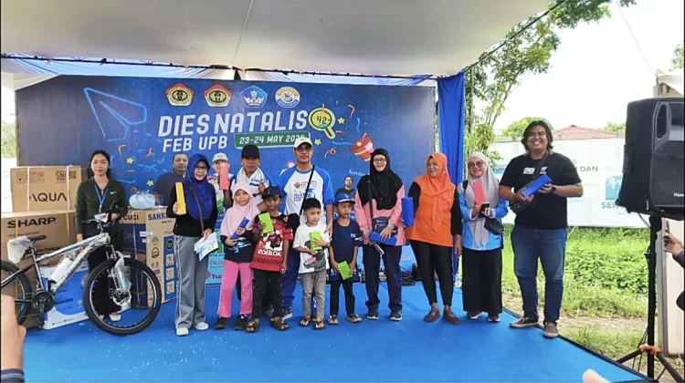 Fun Walk Dies Natalis Ke-42 FEB UPB, Bangun Kedekatan Kampus dengan Masyarakat