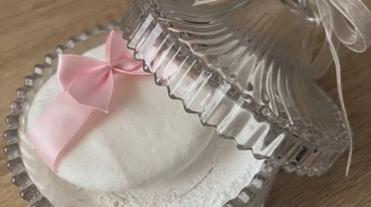 Dusting Powder Viral di TikTok, Benarkah Bisa Bikin Badan Wangi Seharian?