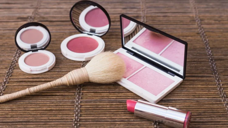 Tips Memilih Lipstick dan Blush Sesuai Undertone Wajah