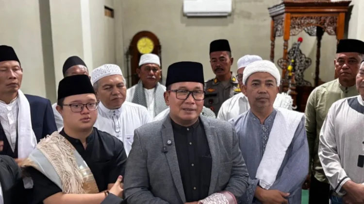 Sujiwo Paparkan Progres Masjid Agung dan Peningkatan Hewan Kurban