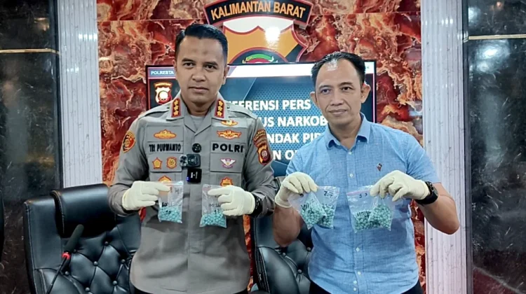 Polresta Pontianak Ungkap Peredaran Ribuan Ekstasi di Kampung Beting