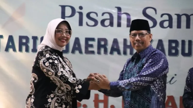 Bupati Mempawah Hadiri Pisah Sambut Sekretaris Daerah