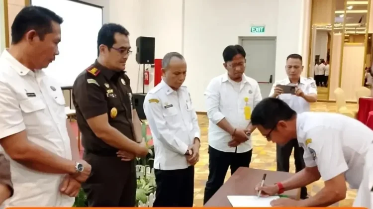 Pemkab Kayong Utara Dukung Perlindungan Pekerja