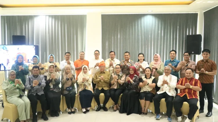 Dekranasda Toraja Utara Kagumi Inovasi UMKM Center Pontianak