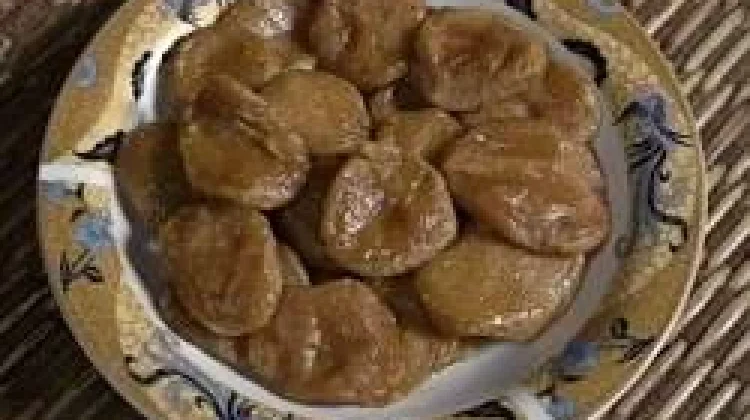 Masyarakat Gawai Dayak Lestarikan Kue Tumpi dalam Ritual Adat