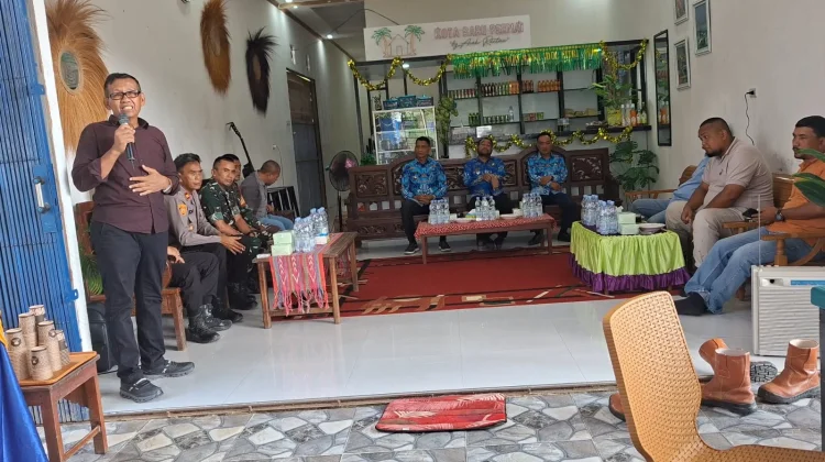 Manajemen Mukti Plantation Bertemu Warga dan Aparatur Desa Melawi