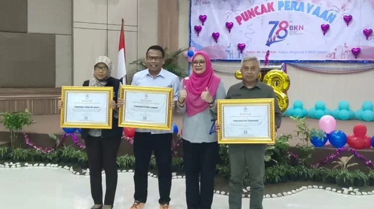 Pengelolaan Kepegawaian Terbaik, Pemkot Singkawang Raih Penghargaan
