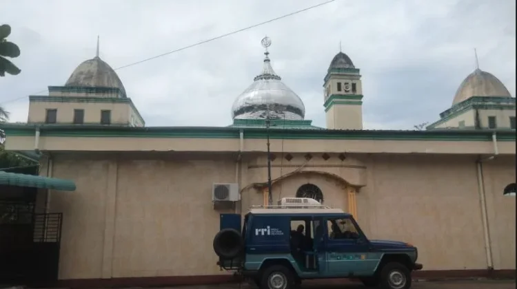 Masjid Al-Mujtahidin Pontianak, Dari Lingkungan Kampus untuk Masyarakat