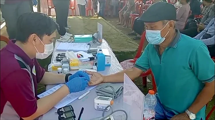 Dies Natalis Ke-67, Untan Gelar Bakti Sosial Kesehatan di Mempawah