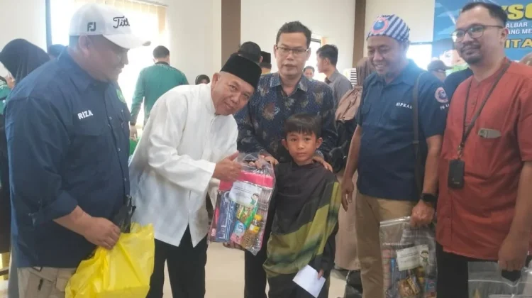 Wabup Mempawah Apresiasi Khitanan Massal Bakti Sosial Masyarakat
