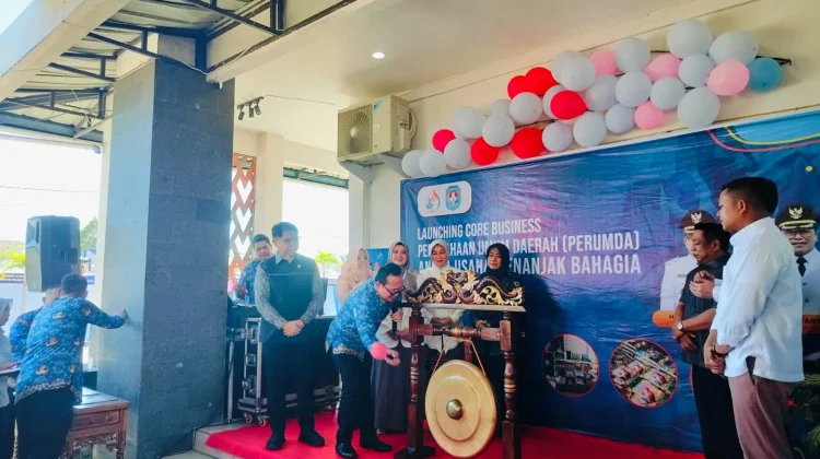 Pemkab Kubu Raya Resmi Luncurkan Core Bisnis Perumda Aneka Usaha Menanjak Bahagia