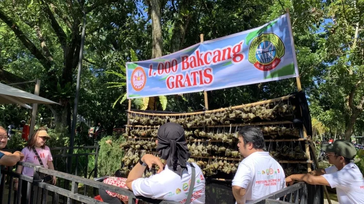 Festival Bak Cang Pererat Toleransi dan Keberagaman di Kalbar