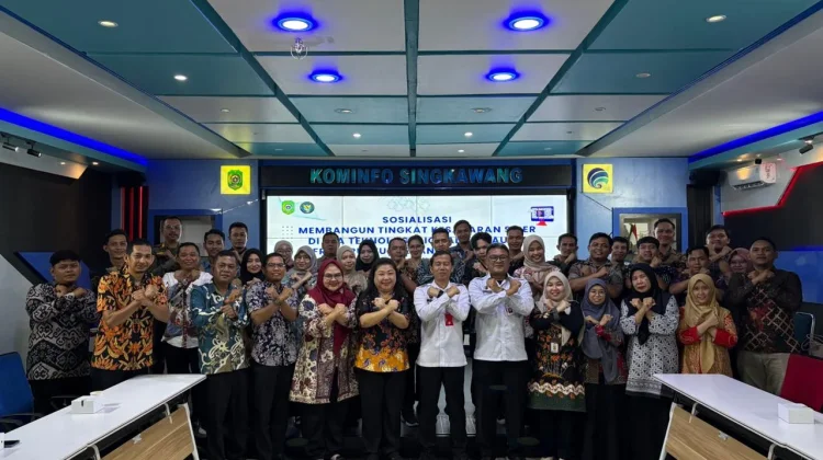 Diskominfo Singkawang Gelar Sosialisasi Keamanan Siber Bersama BSSN