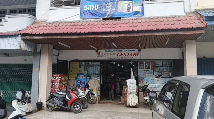 Toko Buku di Pontianak Mulai Siapkan Kebutuhan Sekolah jelang Tahun Ajaran Baru