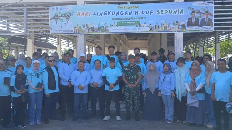 Aksi Plogging dan Penanaman Pohon Warnai Peringatan Hari Lingkungan Hidup