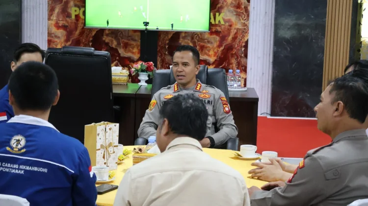 Mahasiswa Buddhis dan Polresta Perkuat Sinergi Kamtibmas Menulis