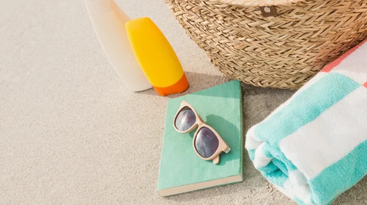 Jangan Salah Pilih, Ini Tips Memilih Sunscreen untuk Liburan!