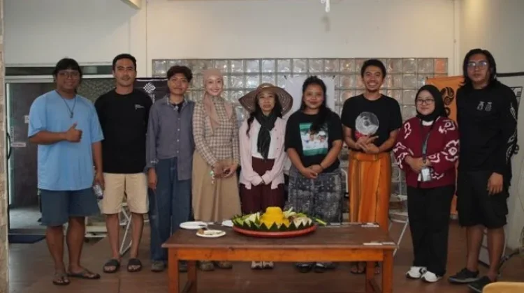 Mini Residensi Confluence Satukan Enam Seniman Eksplorasi Warisan Keramik