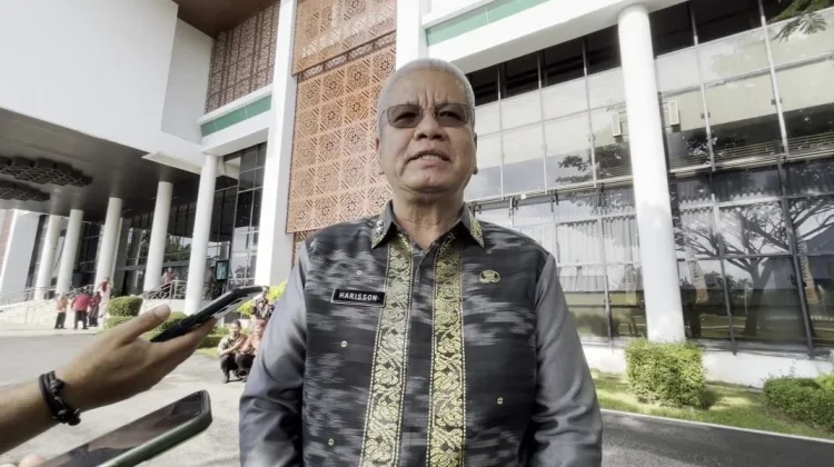 Tema "Ayah Wajib Hadir", Sekda Kalbar Soroti Ancaman Digital bagi Anak