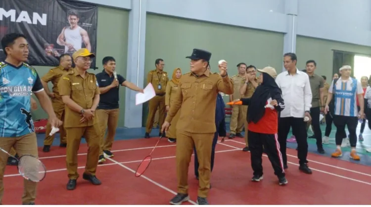 Bupati Buka Kejuaraan Bulutangkis Antar OPD, Perkuat Soliditas dan Semangat ASN