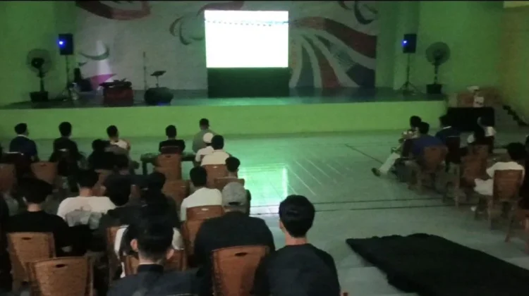 Anggota Komisi VII DPR RI Alifudin Hadiri Nobar Pildun di Gedung Paralympic Kalbar