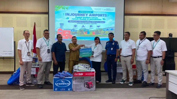 Perkuat Mitigasi Karhutla, Angkasa Pura Supadio Bantu Peralatan MPA di Empat Desa