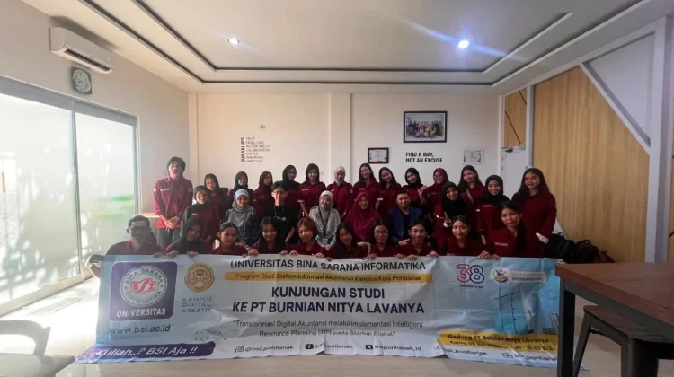 Mahasiswa UBSI Pontianak Dalami Dunia Kerja lewat Industri