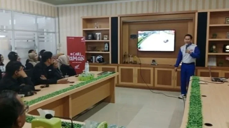 Astra Motor Kalbar Gencarkan Kampanye #CariAman Tekan Kecelakaan
