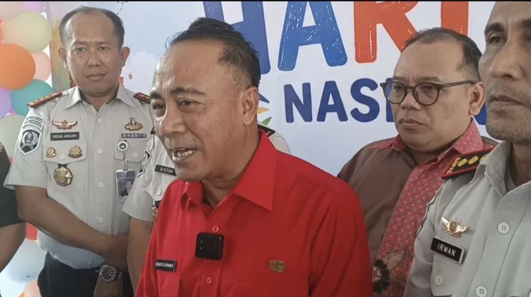 Wagub Kalbar Dorong Penertiban Pengemis di Lampu Merah