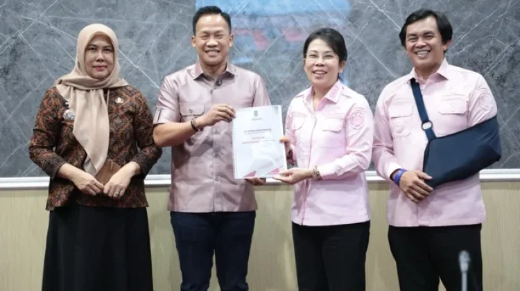 Daud Yordan Kembali Naik Ring Oktober 2026, Pemkot Singkawang Beri Dukungan